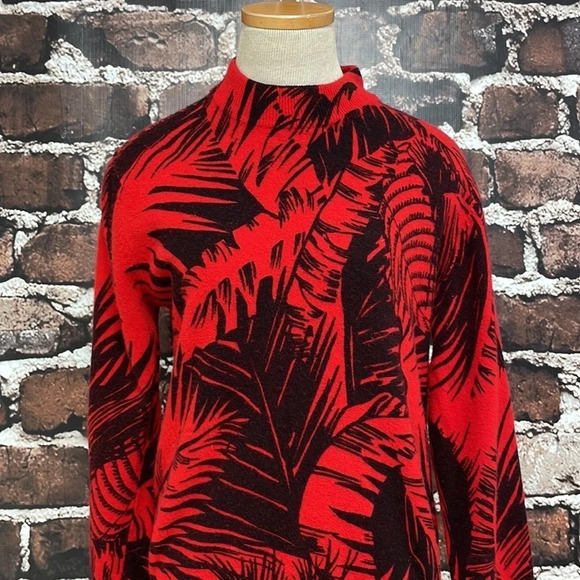 J.A. Higgins Sweater Crew Neck Lambswool Floral Red Black Size Medium M - Picture 7 of 15